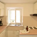 Apartman Old Town Theo